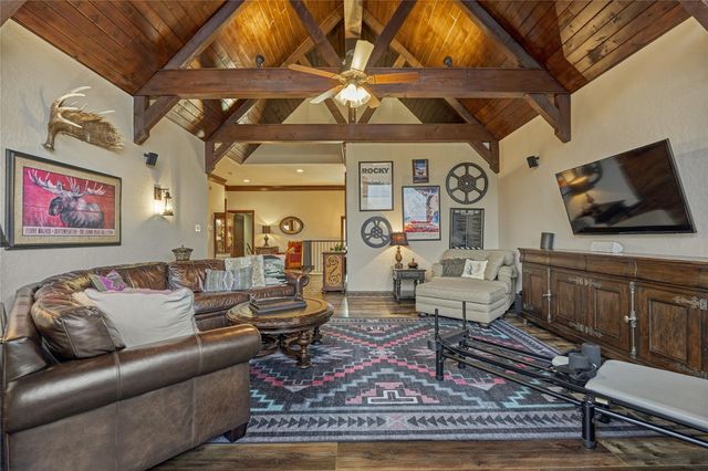 40 Logansport Court, Montgomery, TX 77356