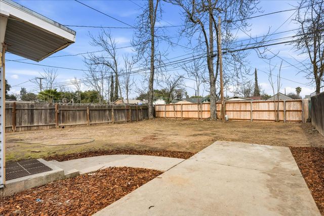 1431 E Shields Avenue, Fresno, CA 93704