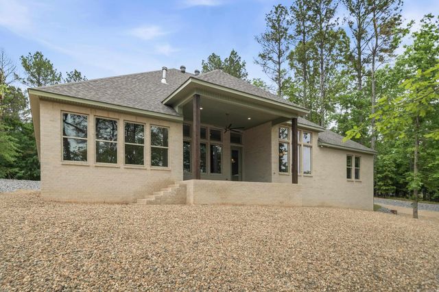 18 Vereda Lane, Hot Springs Village, AR 71909