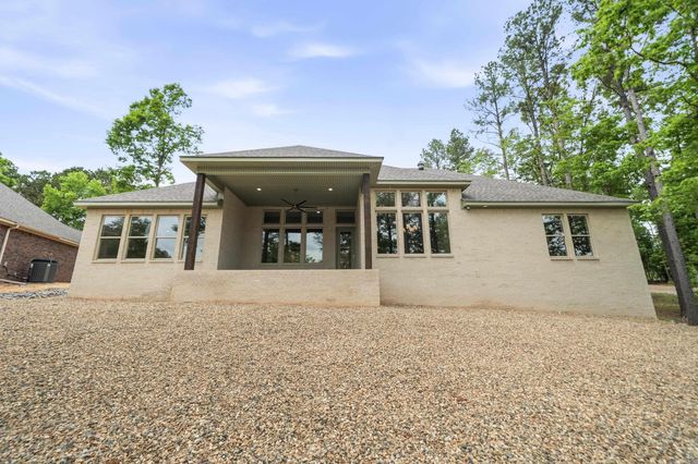 18 Vereda Lane, Hot Springs Village, AR 71909