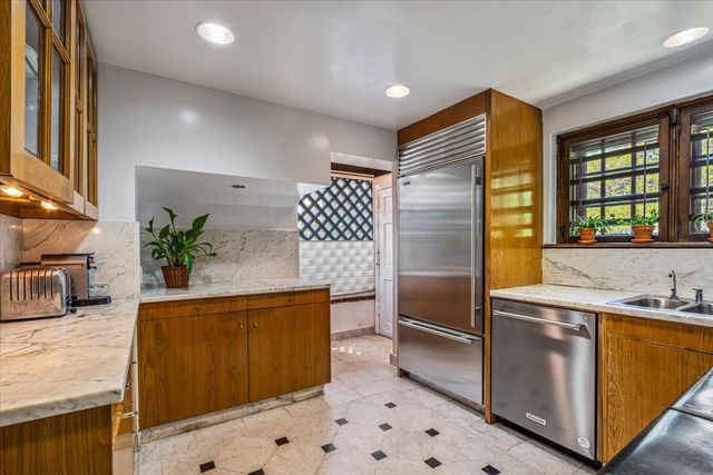 50 Overhill Road, New York City, NY 11375