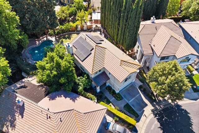 6623 Brook Falls Cir, Stockton, CA 95219