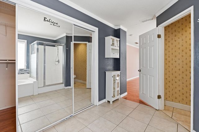 6623 Brook Falls Cir, Stockton, CA 95219