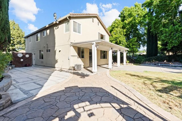 6623 Brook Falls Cir, Stockton, CA 95219