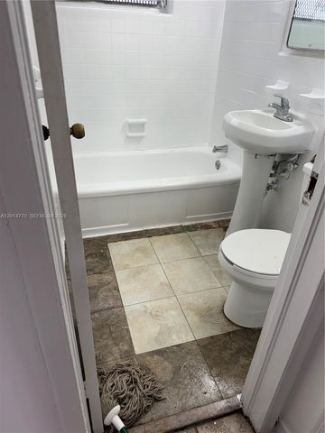 7300 Harding Ave 9, Miami Beach, FL 33141