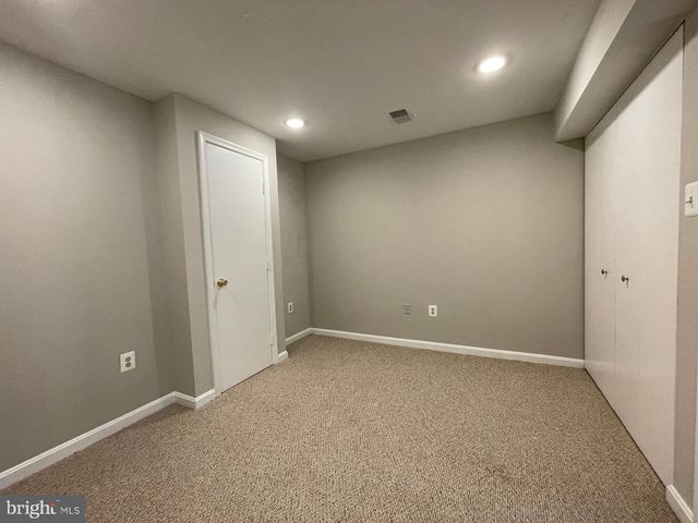 11951 ARTERY DR, Fairfax, VA 22030