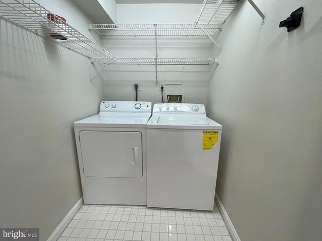 11951 ARTERY DR, Fairfax, VA 22030