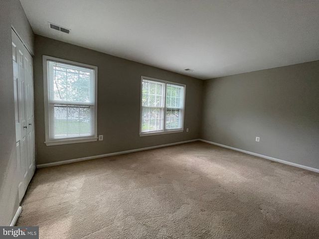 11951 ARTERY DR, Fairfax, VA 22030