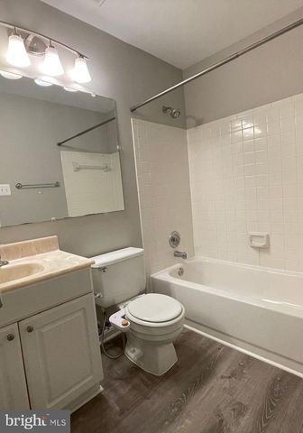 11951 ARTERY DR, Fairfax, VA 22030