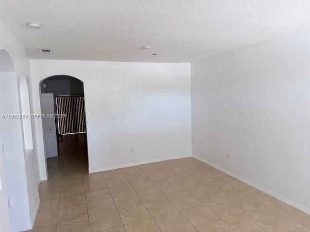 16948 SW 137th Psge, Miami, FL 33177