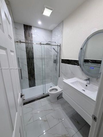 16948 SW 137th Psge, Miami, FL 33177