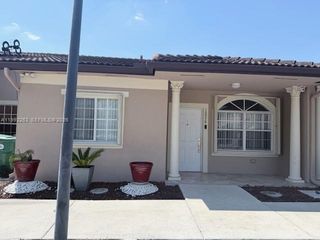 16948 SW 137th Psge, Miami, FL 33177