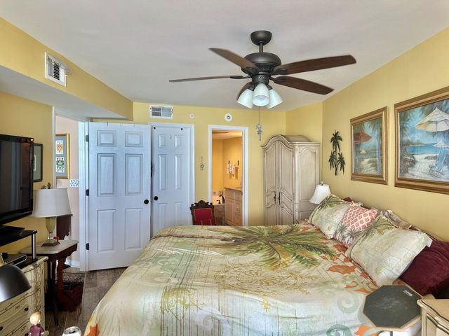 201 S Ocean Blvd Unit 1102, North Myrtle Beach, SC 29582