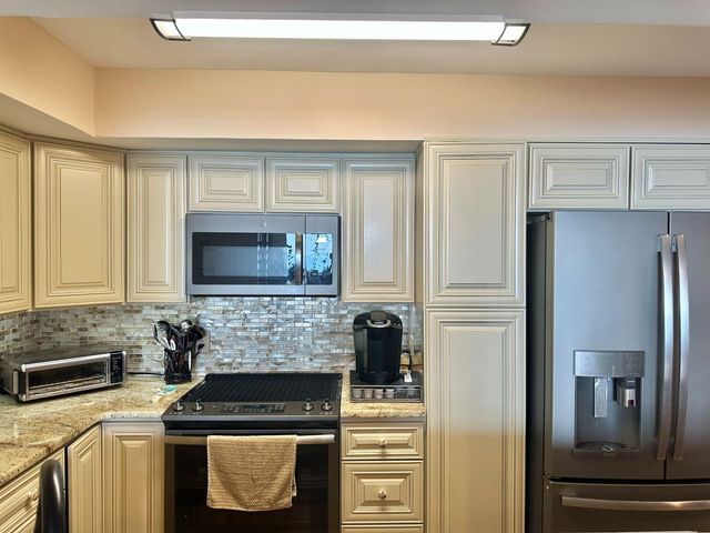 201 S Ocean Blvd Unit 1102, North Myrtle Beach, SC 29582