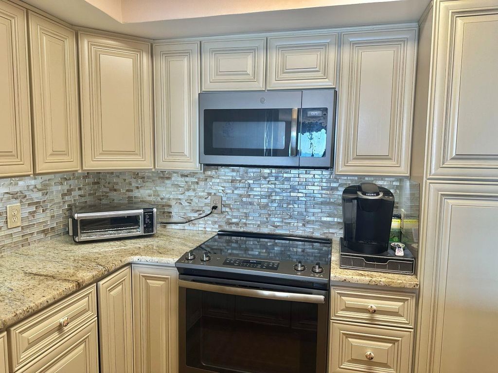 201 S Ocean Blvd Unit 1102, North Myrtle Beach, SC 29582 — photo 4