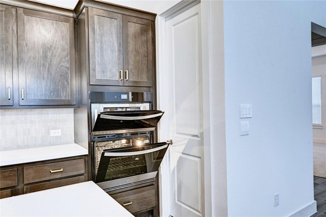 7302 New Pecan Drive, Fulshear, TX 77441