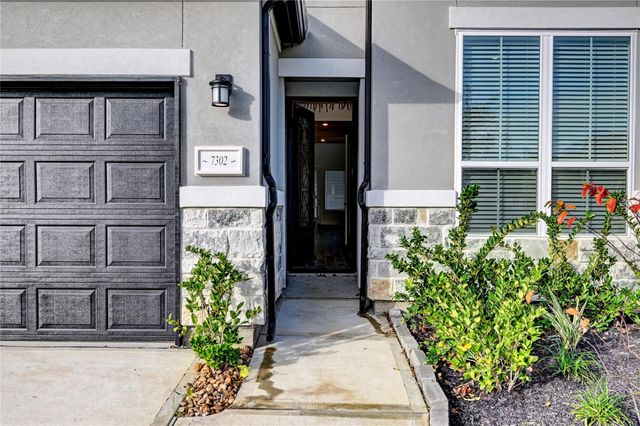 7302 New Pecan Drive, Fulshear, TX 77441