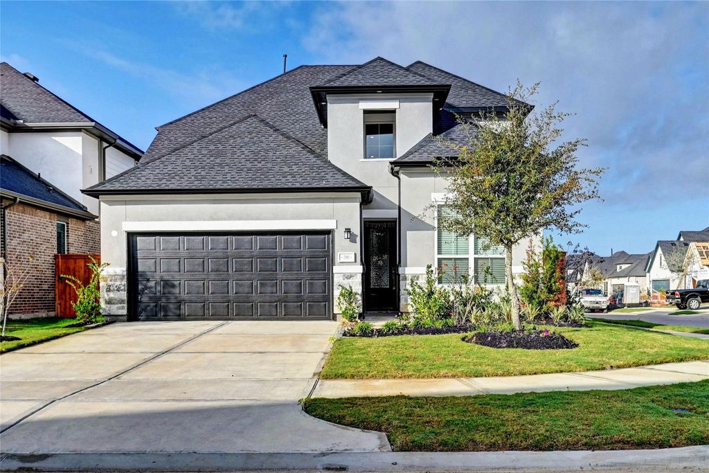 7302 New Pecan Drive, Fulshear, TX 77441