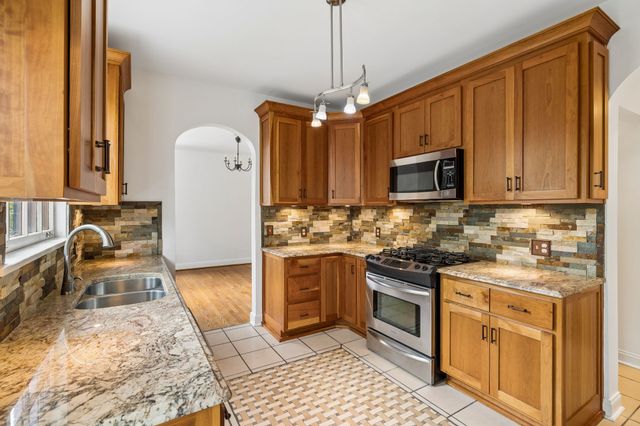 502 32nd Ave, S, Nashville, TN 37212
