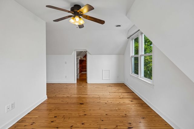 502 32nd Ave, S, Nashville, TN 37212