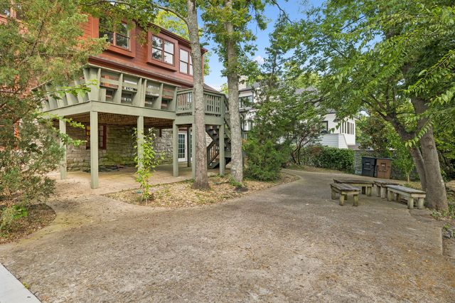 502 32nd Ave, S, Nashville, TN 37212
