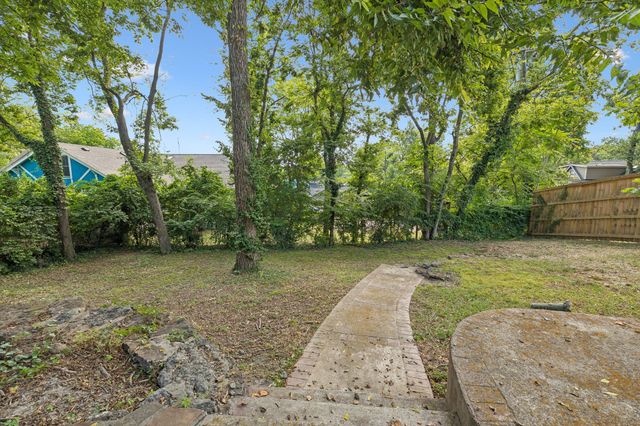 502 32nd Ave, S, Nashville, TN 37212