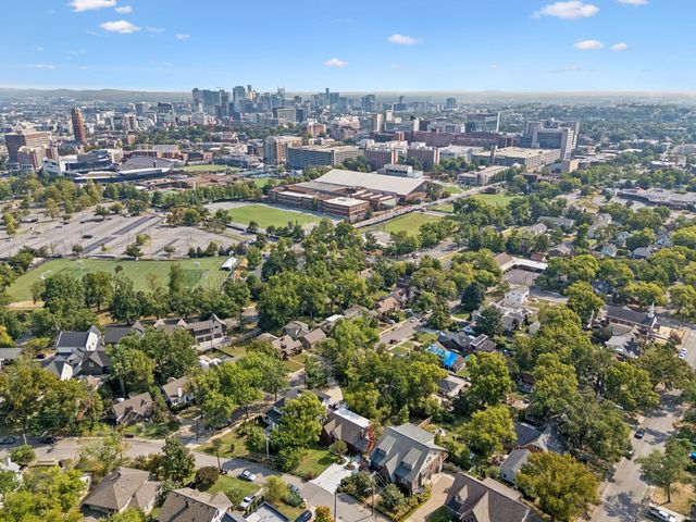 502 32nd Ave, S, Nashville, TN 37212