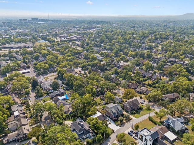 502 32nd Ave, S, Nashville, TN 37212