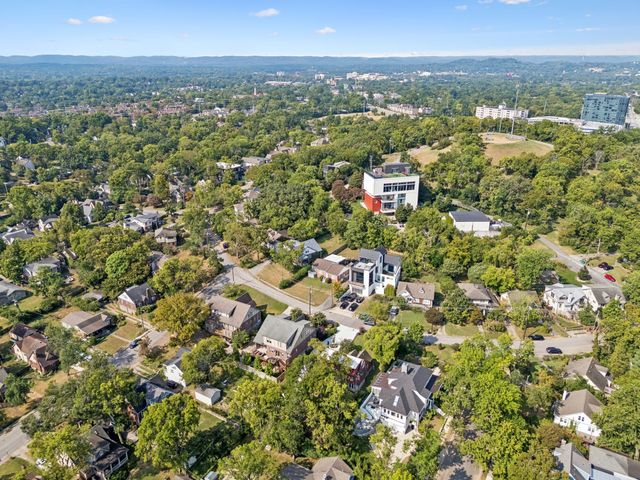502 32nd Ave, S, Nashville, TN 37212