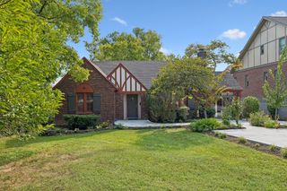 502 32nd Ave, S, Nashville, TN 37212