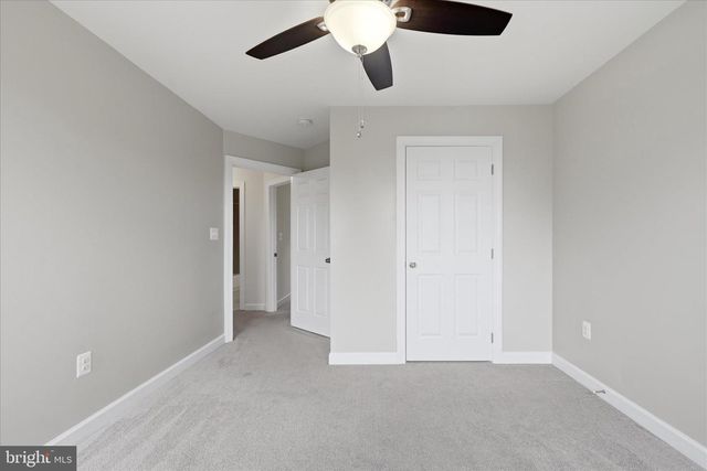 200 FAIRWAY CIR, Cross Junction, VA 22625