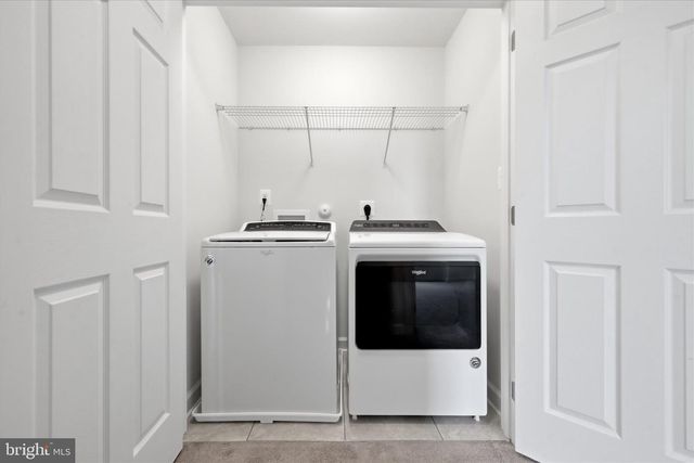 200 FAIRWAY CIR, Cross Junction, VA 22625