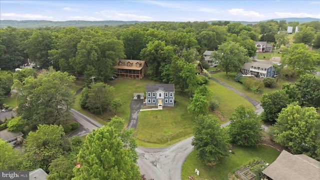 200 FAIRWAY CIR, Cross Junction, VA 22625
