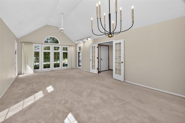 517 58th Street, West Des Moines, IA 50266