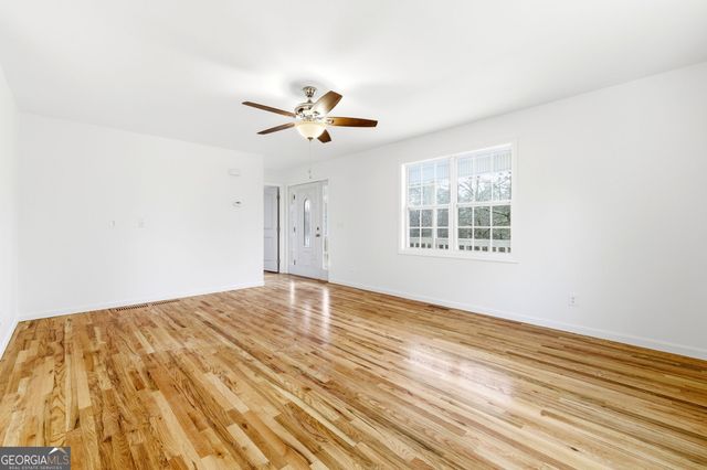 1429 Crumps Bridge Road, Martin, GA 30557