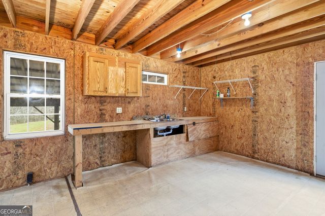 1429 Crumps Bridge Road, Martin, GA 30557