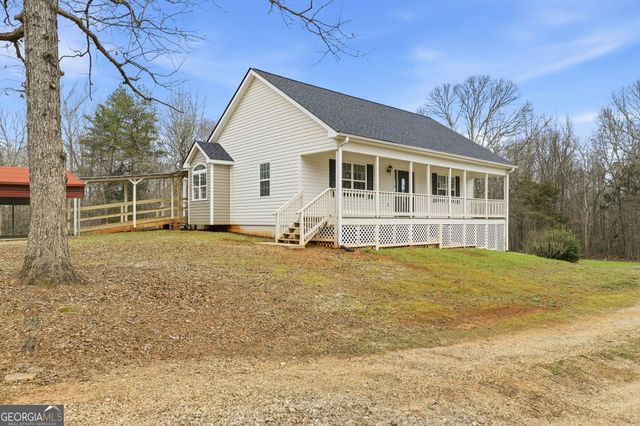 1429 Crumps Bridge Road, Martin, GA 30557