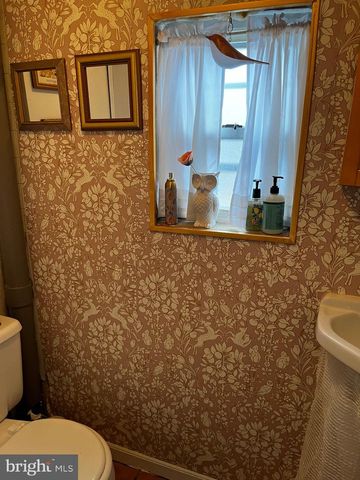 528-526-528 EAST AVE, Glenside, PA 19038