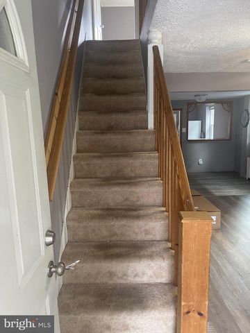 528-526-528 EAST AVE, Glenside, PA 19038
