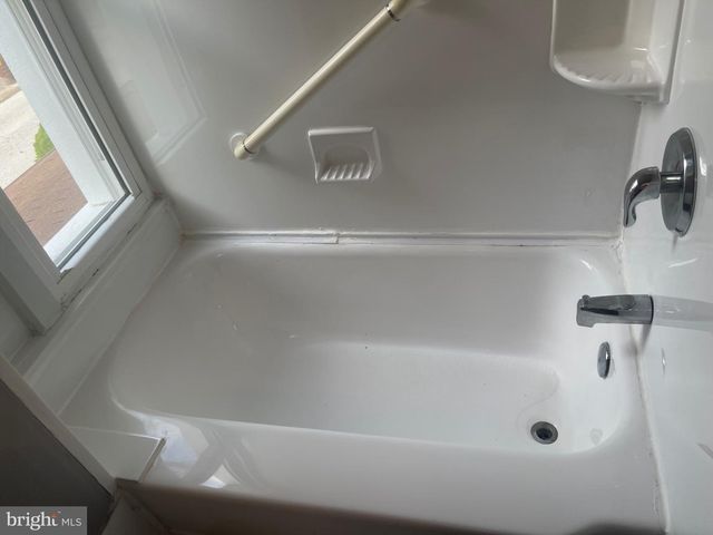 528-526-528 EAST AVE, Glenside, PA 19038