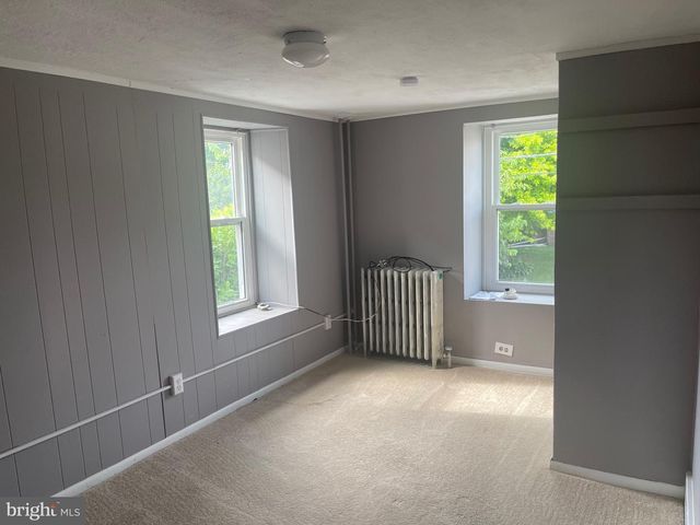 528-526-528 EAST AVE, Glenside, PA 19038