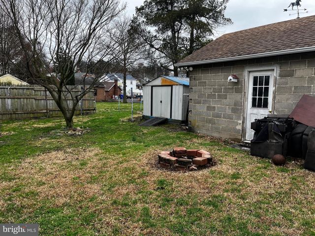 528-526-528 EAST AVE, Glenside, PA 19038