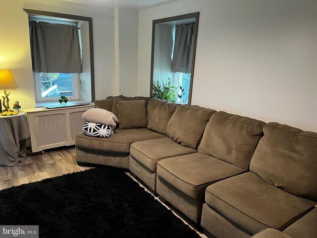 528-526-528 EAST AVE, Glenside, PA 19038