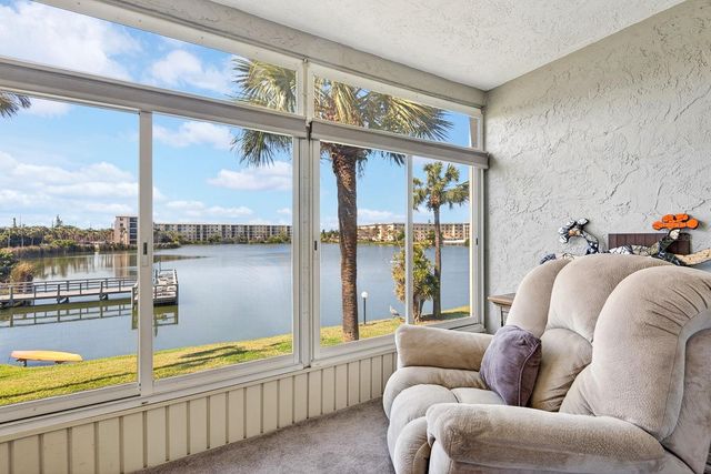 3344 LAKE BAYSHORE DRIVE P205, Bradenton, FL 34205