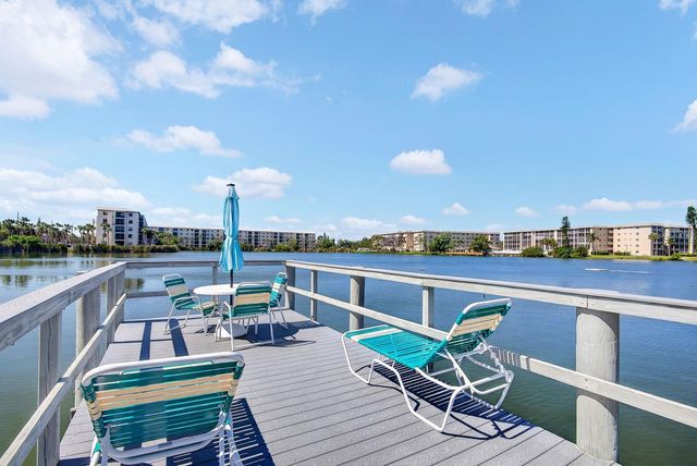 3344 LAKE BAYSHORE DRIVE P205, Bradenton, FL 34205
