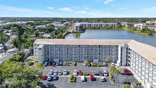 3344 LAKE BAYSHORE DRIVE P205, Bradenton, FL 34205