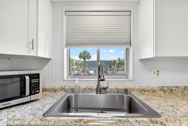 3344 LAKE BAYSHORE DRIVE P205, Bradenton, FL 34205