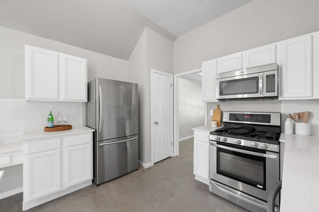 9321 Colberg DR, Austin, TX 78749