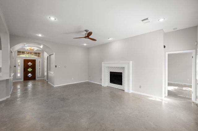 9321 Colberg DR, Austin, TX 78749