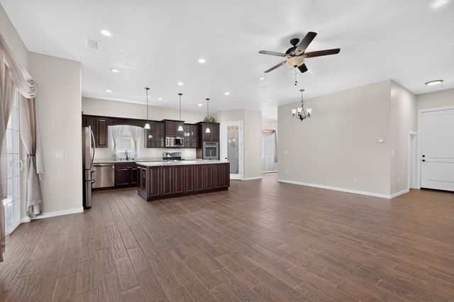 820 Serrano Pointe NW, Albuquerque, NM 87120